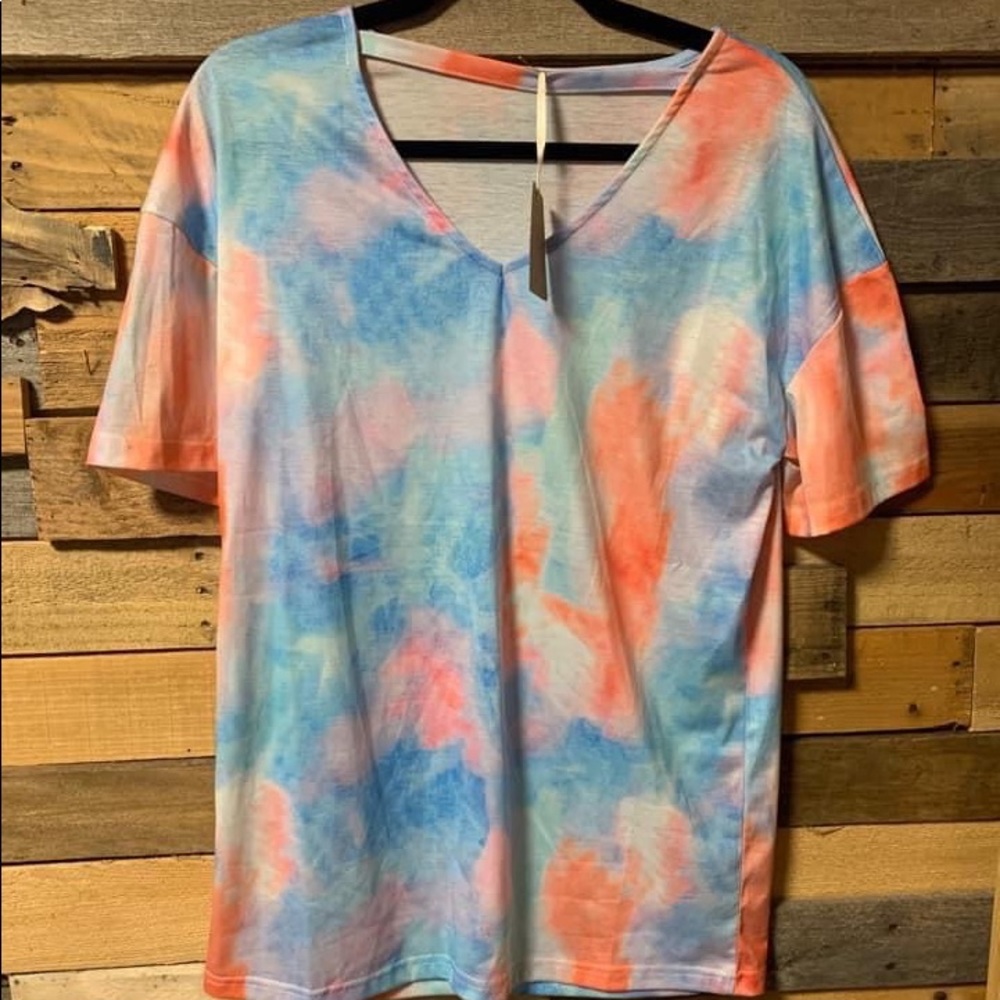 Brand new Boutique top. Super cute tye dye!